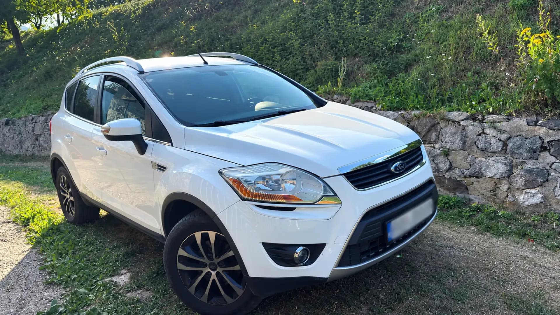 Private air-conditioned 4x4 SUV used on the tour